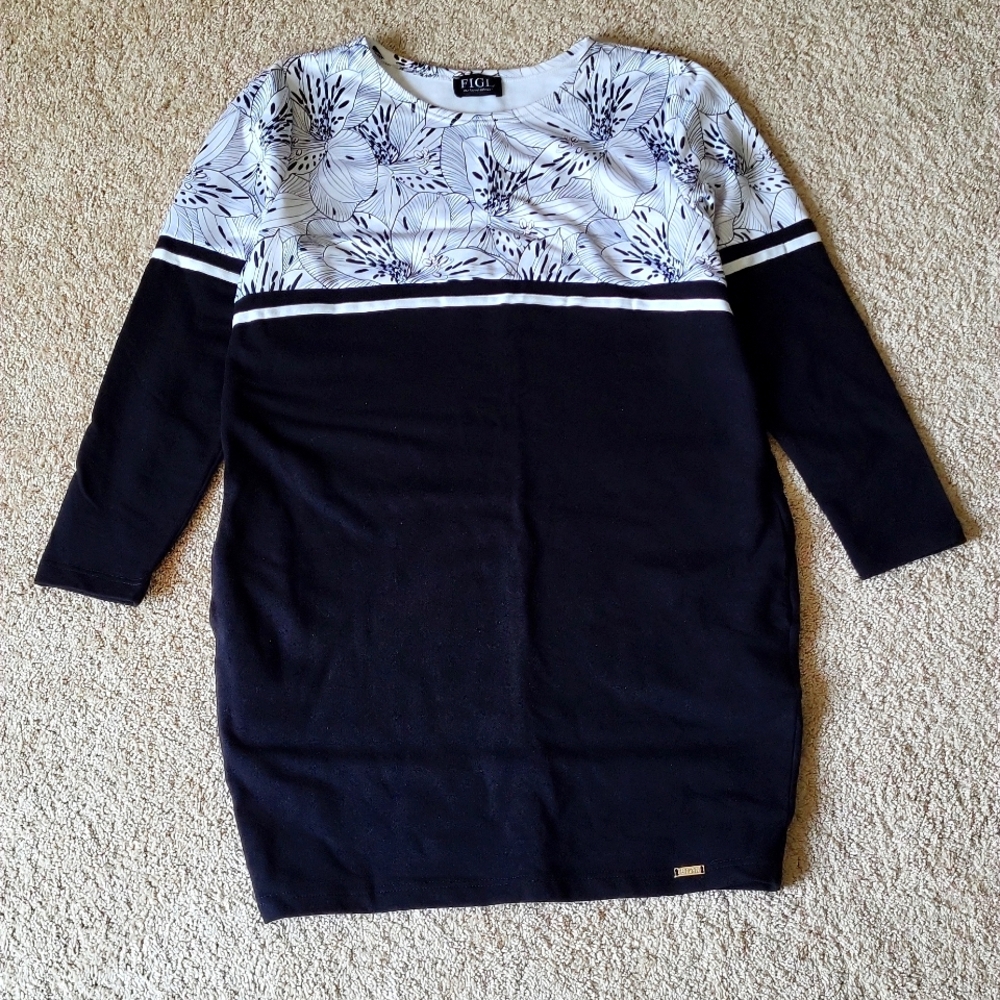 Long sleeve sport dress